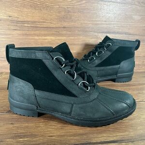 UGG Heather Black Leather Duck Boots Shoes Women’s Size 9.5
